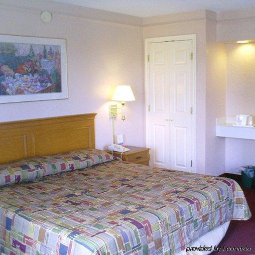 Bhagat Hotels Stone Mountain Atlanta BW Signature Collection Tucker Bilik gambar